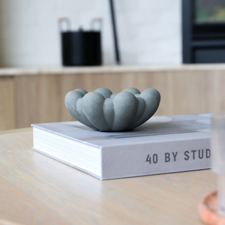 101 COPENHAGEN Bloom Tray Mini, D15.5cm, Dark Grey