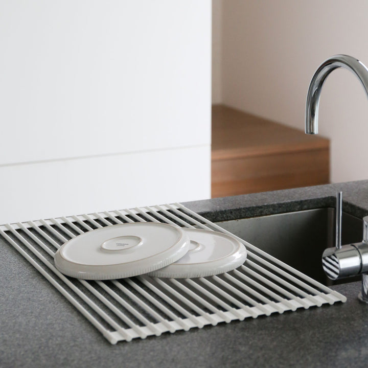DESIGNSTUFF DRIP Silicone Fold Dish Drying Rack, White