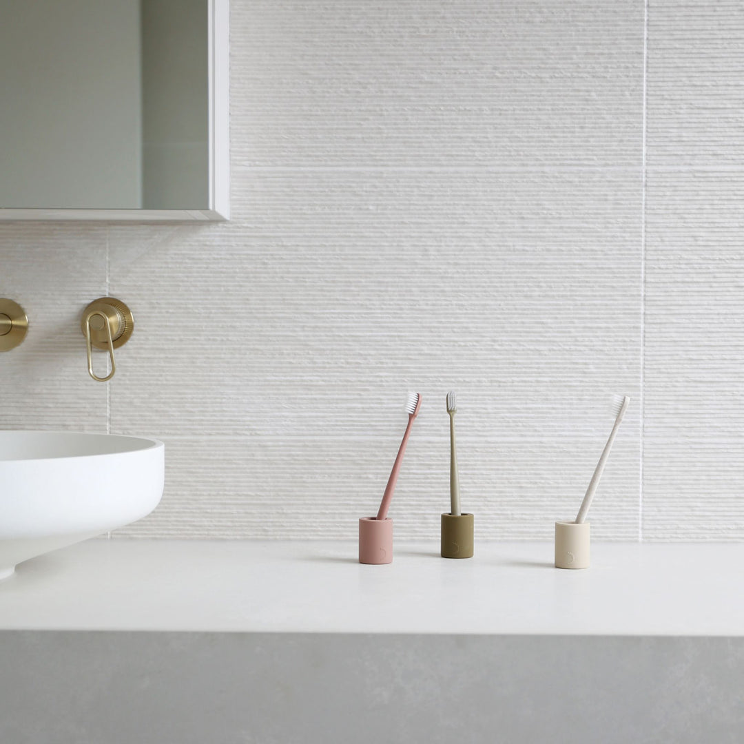 DESIGNSTUFF Toothbrush Holder, White