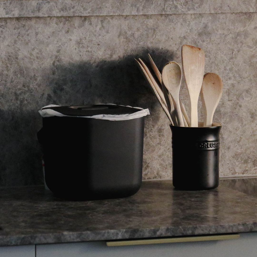 DESIGNSTUFF ETTA Compost Bin 7L, Black