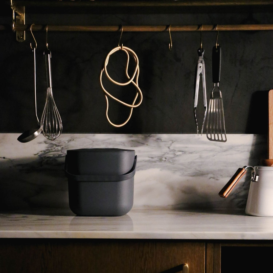 DESIGNSTUFF ETTA Compost Bin 7L, Black