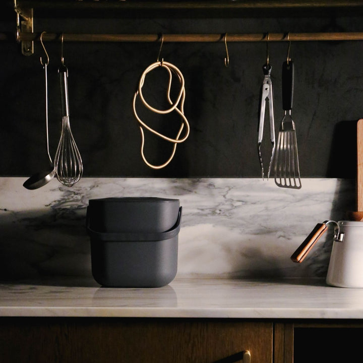 DESIGNSTUFF ETTA Compost Bin 7L, Black