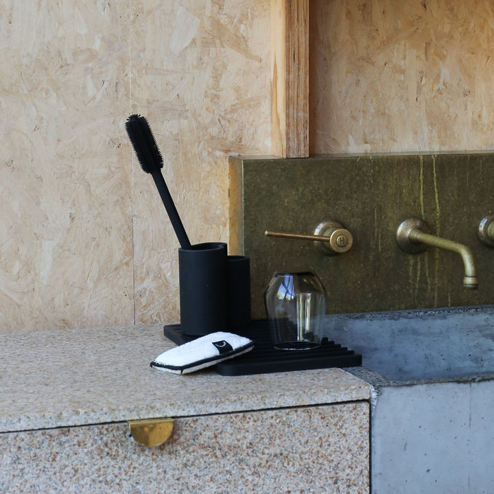 DESIGNSTUFF VANA Bottle Brush, Black