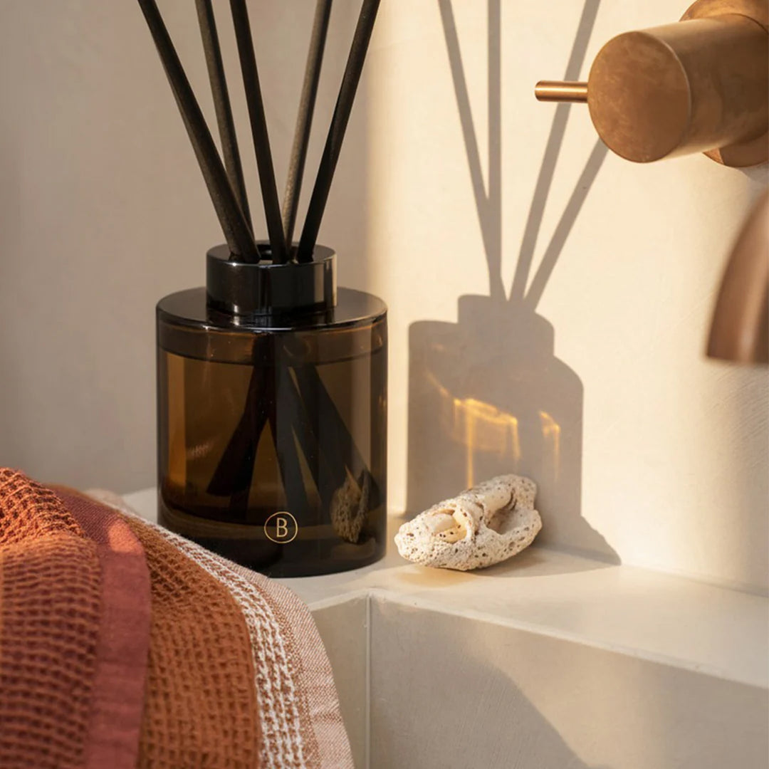 BLACK BLAZE Bush Walk Reed Diffuser, Black