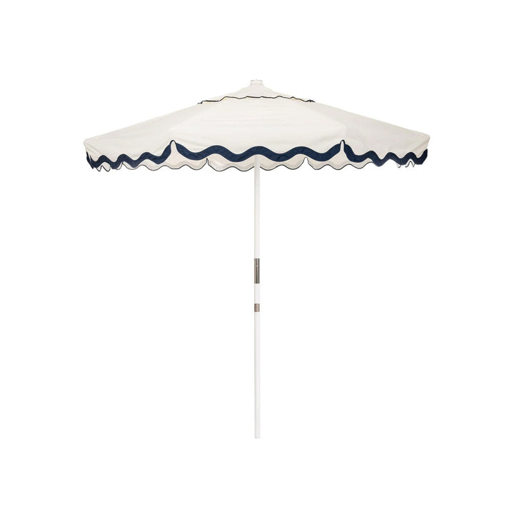BUSINESS & PLEASURE CO Market Umbrella, Rivie White