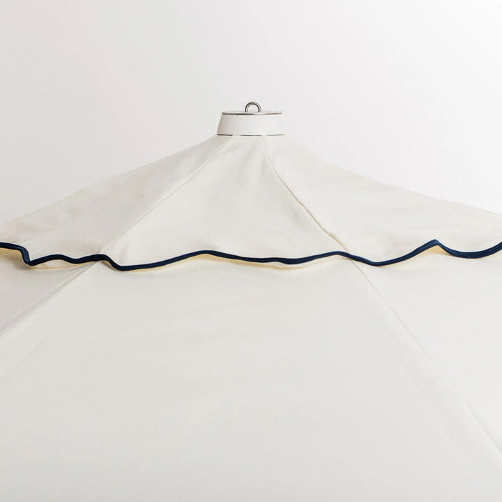 BUSINESS & PLEASURE CO Market Umbrella, Rivie White