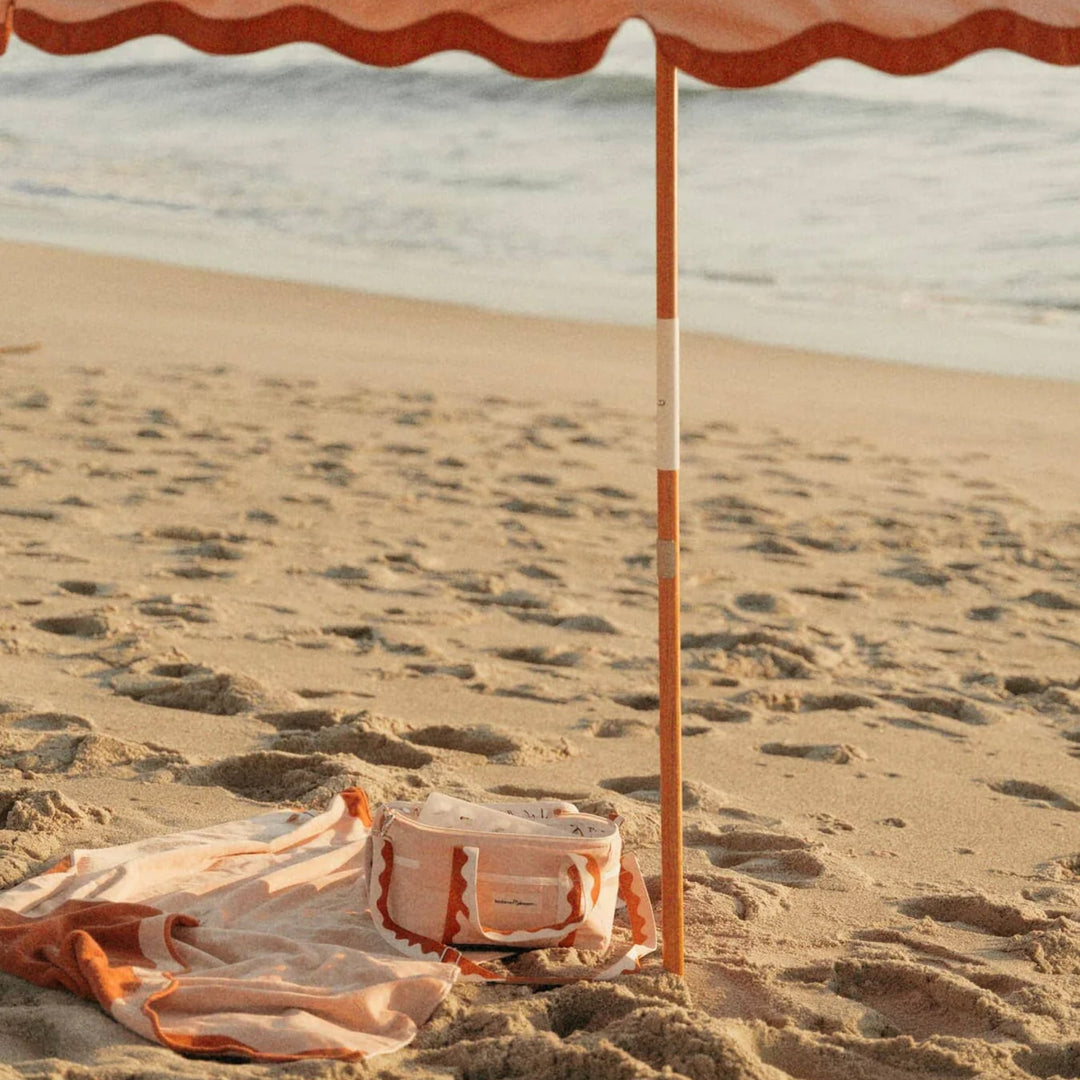 BUSINESS & PLEASURE CO Amalfi Umbrella, Rivie Pink