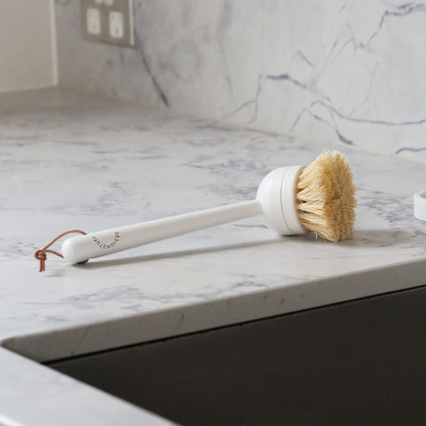 DESIGNSTUFF Eco Dish Brush, White