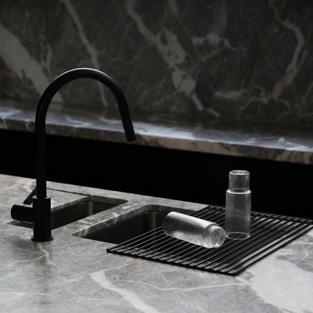 DESIGNSTUFF DRIP Silicone Fold Dish Drying Rack, Black