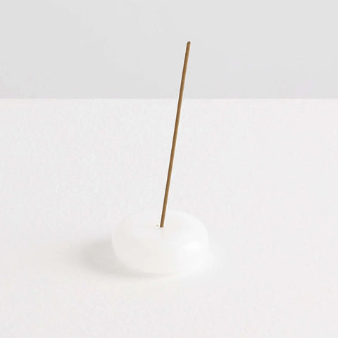 MAISON BALZAC The Pebble Incense Holder, Opaque White