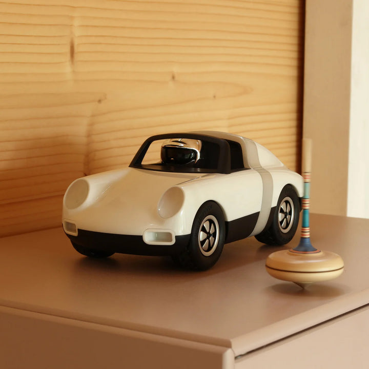 PLAYFOREVER Luft Pfeiffer Car