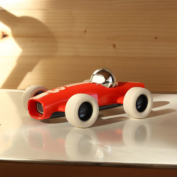 PLAYFOREVER Verve Malibu Benjamin Car