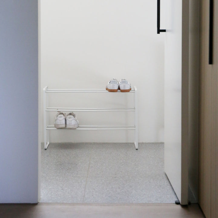 YAMAZAKI Frame Extendable Shoe Rack, 3 Tier, White