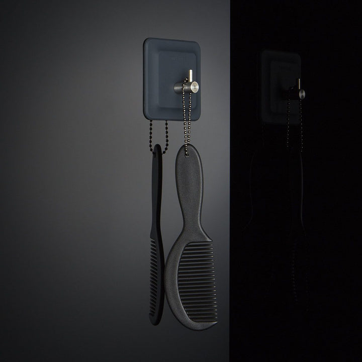 TOOLETRIES The Arnold Reusable Hook -0