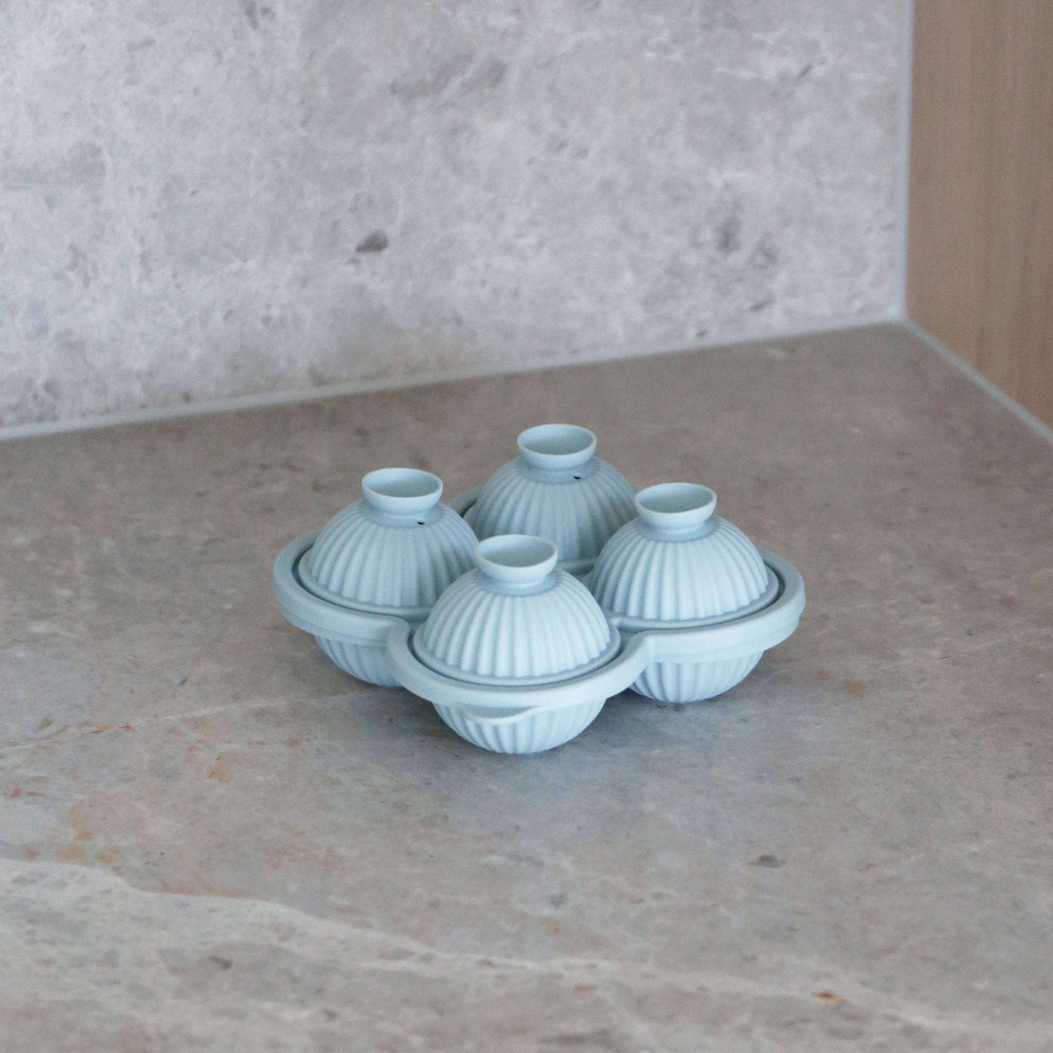 DESIGNSTUFF | Sculptural Ice Trays & Straws
