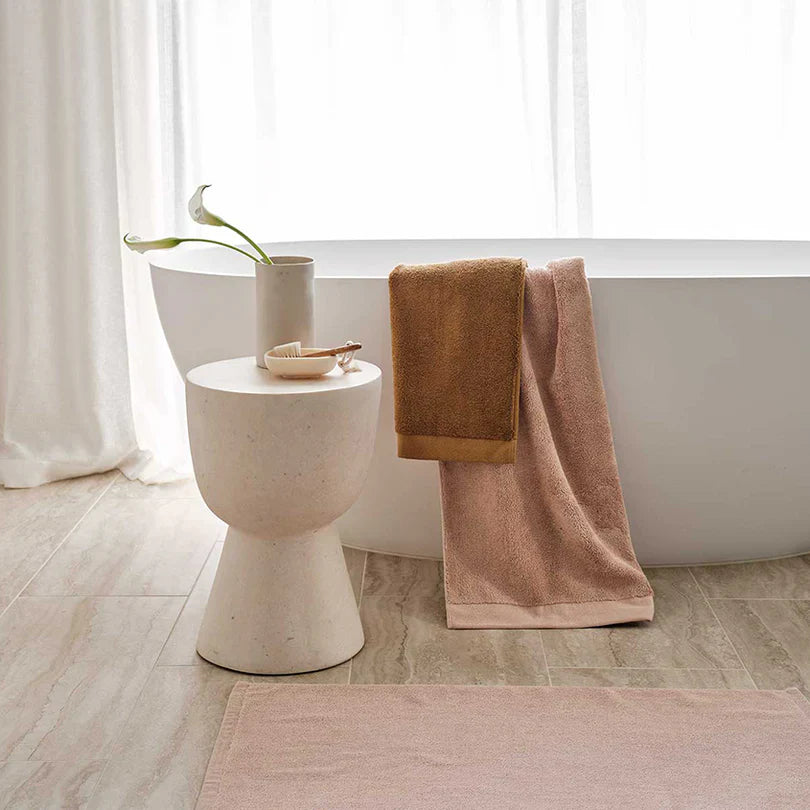 Aura Home