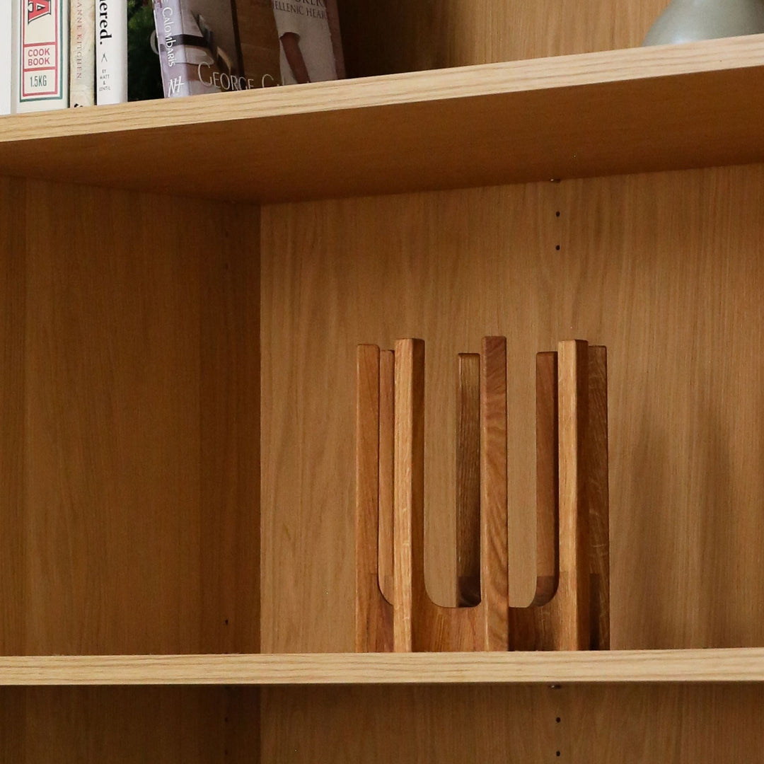 Elsternwick House, Sculpted Elements