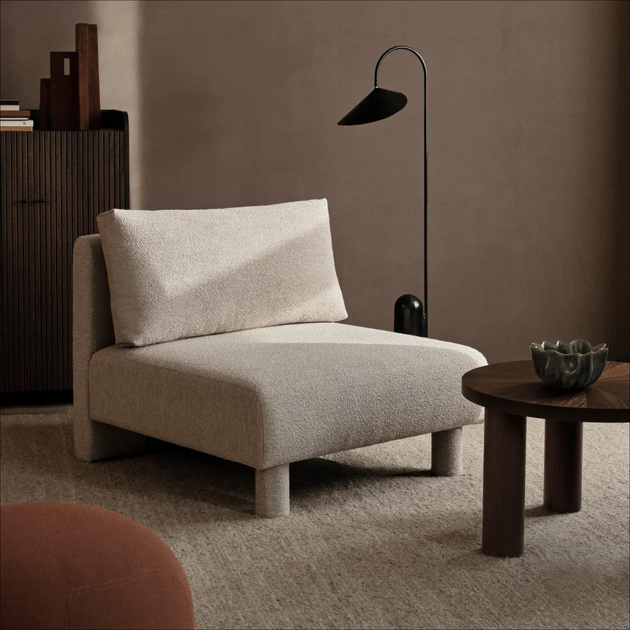 Sofas, Armchairs & Lounge Chairs