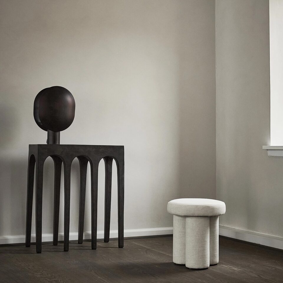 101 COPENHAGEN Bow Bench, Coffee