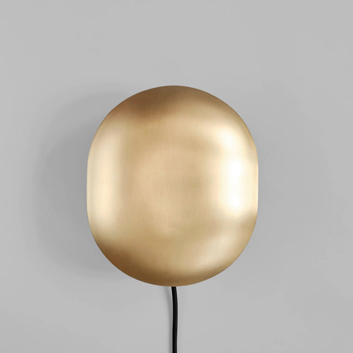 PRE-ORDER │ 101 COPENHAGEN Clam Wall Lamp, Brass