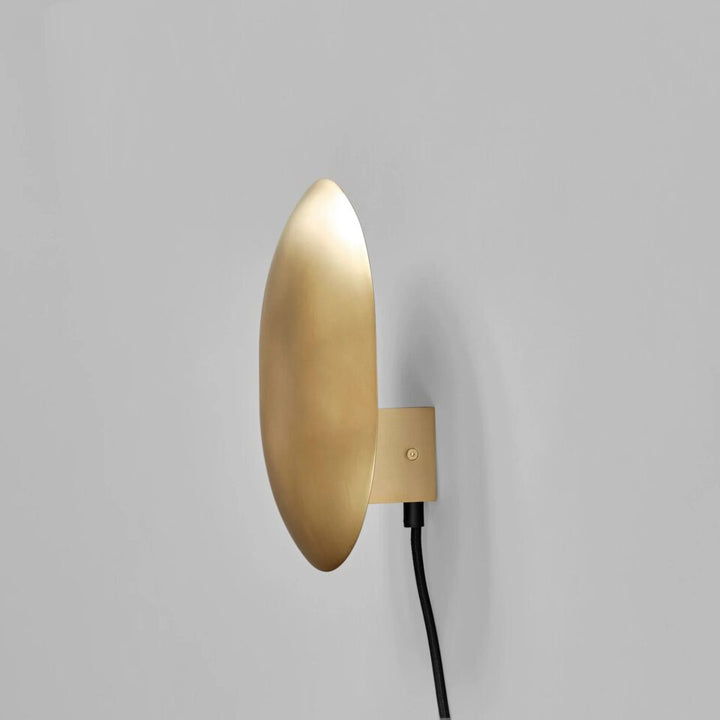 PRE-ORDER │ 101 COPENHAGEN Clam Wall Lamp, Brass