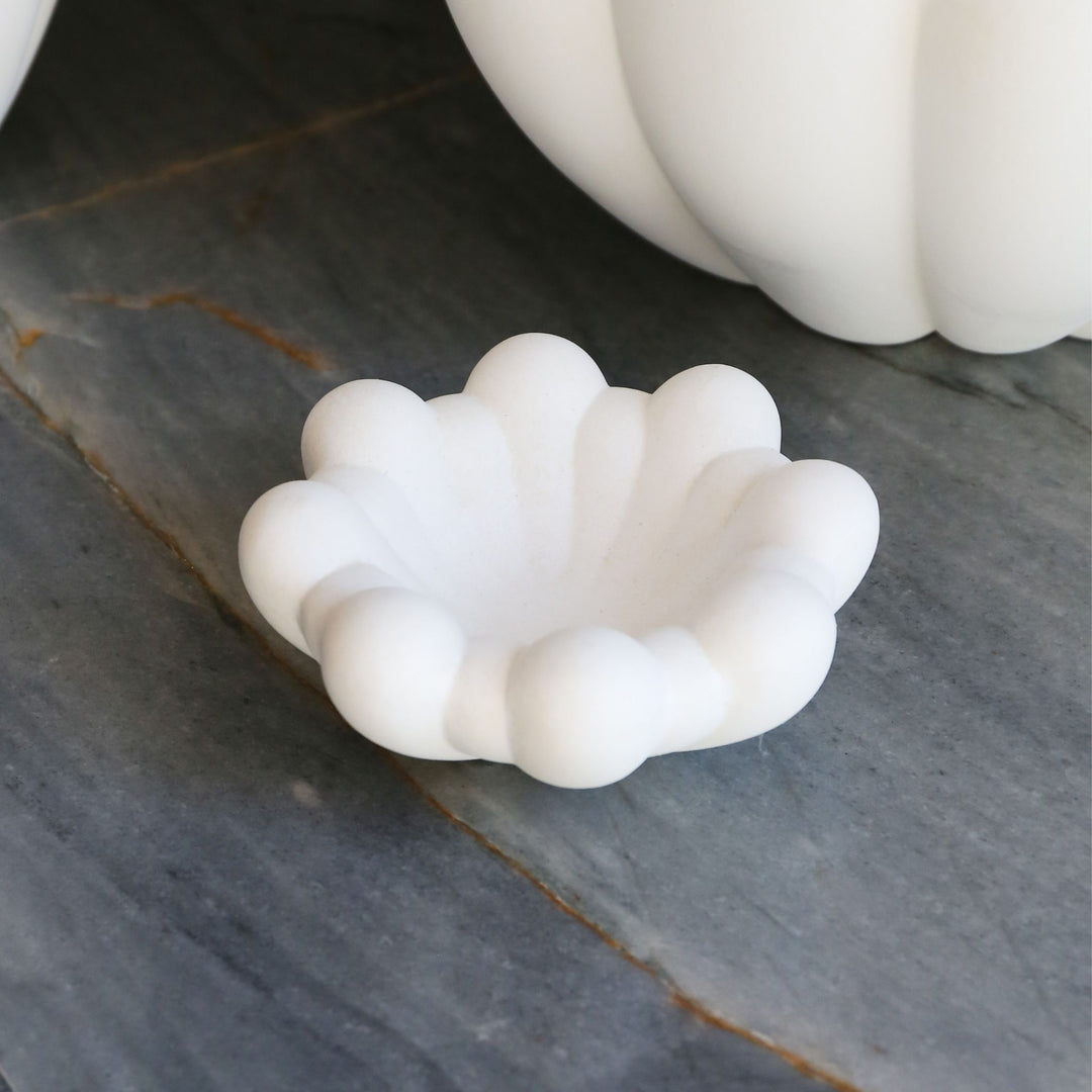 101 COPENHAGEN Bloom Tray Mini, ⌀15.5cm, Bone White
