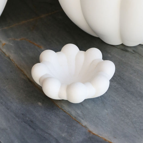 101 COPENHAGEN Bloom Tray Mini, ⌀15.5cm, Bone White
