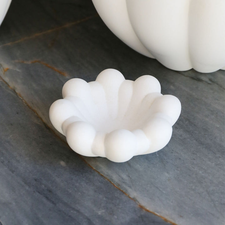 101 COPENHAGEN Bloom Tray Mini, ⌀15.5cm, Bone White