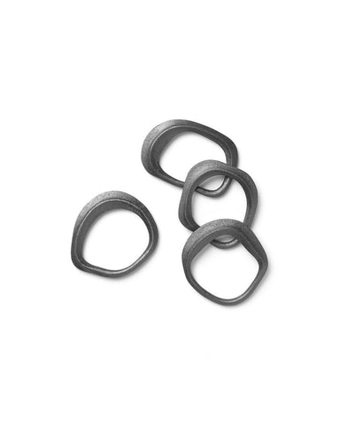 ferm LIVING Flow Napkin Rings Black Brass (Set of 4)