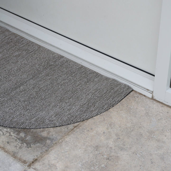 CHILEWICH Welcome Door Mat, Shag In Out Mat, Heathered/Pebble, 53x91cm