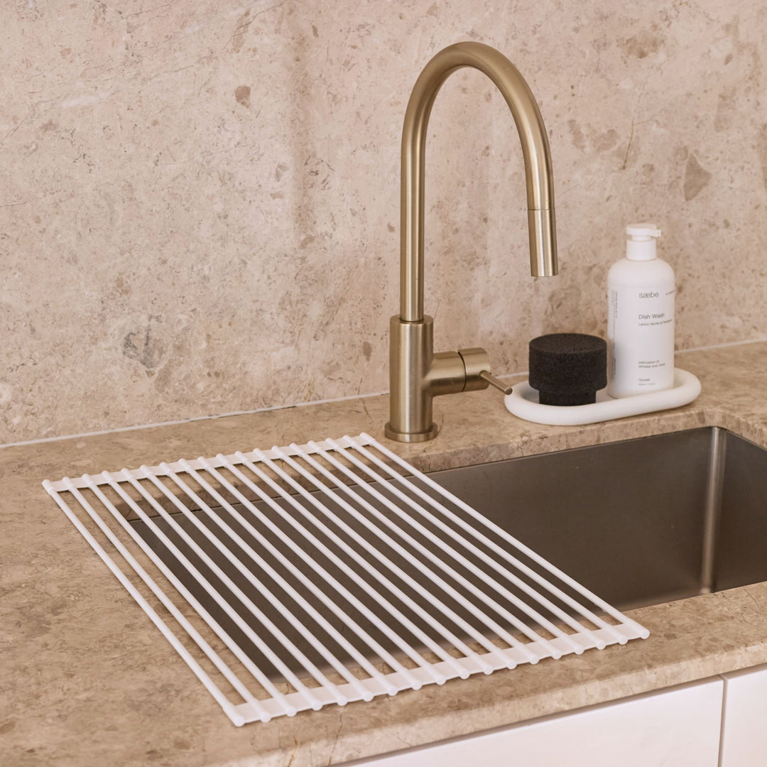 DESIGNSTUFF DRIP Silicone Fold Dish Drying Rack, White