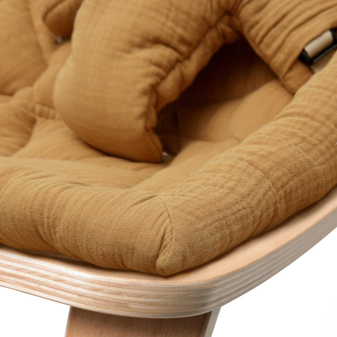 CHARLIE CRANE Baby Rocker LEVO in Beech with Organic Camel Cushion