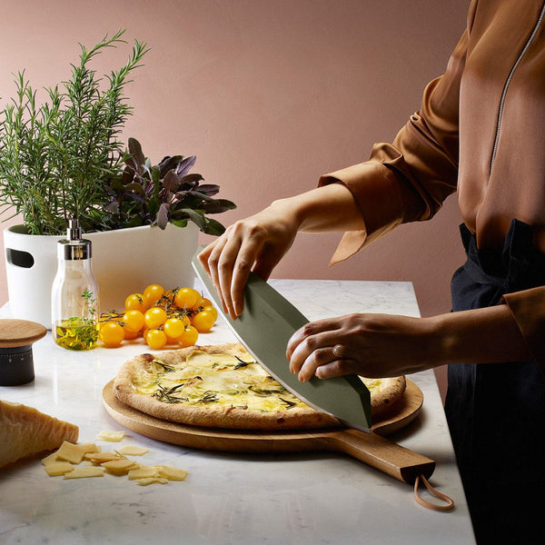 Eva Solo Green Tools Pizza Wheel – Ambidextrous, Sharp, Dishwasher-Safe Cutter