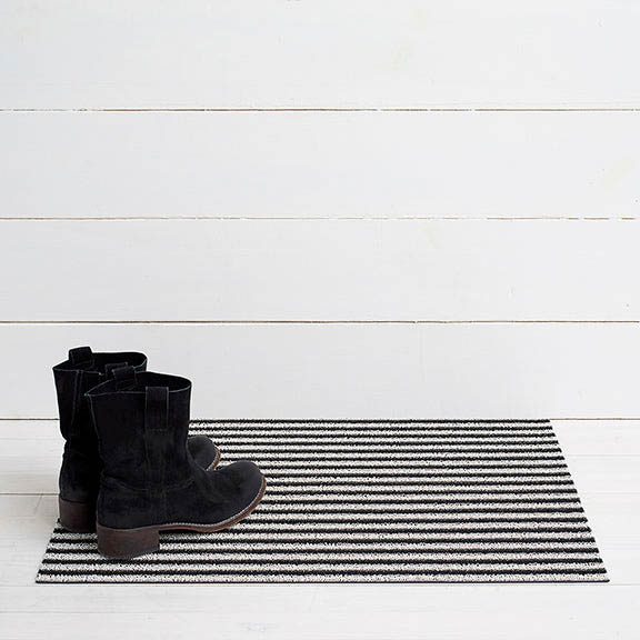 CHILEWICH Shag In Out Utility Door Mat, 61x91cm, Breton Stripe/Tuxedo