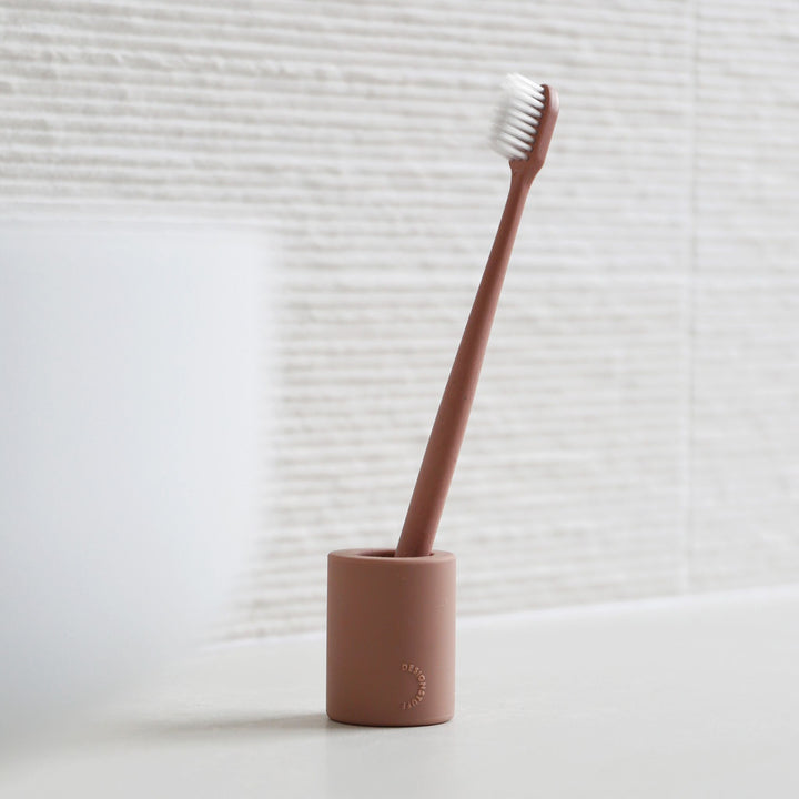 DESIGNSTUFF Toothbrush Holder, Clay