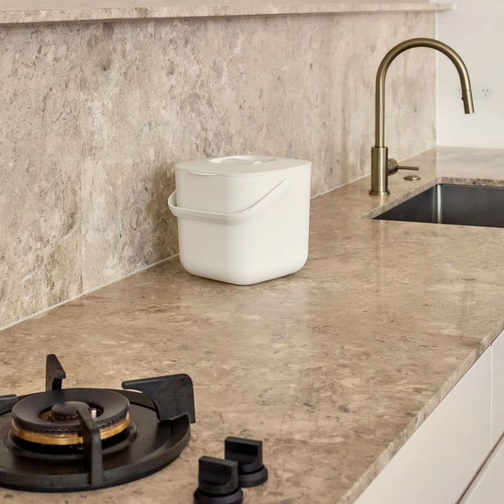 DESIGNSTUFF ETTA Compost Bin 7L, White