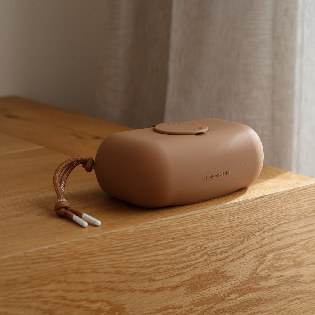 DESIGNSTUFF Wet Wipes Cover with Lid, Camel