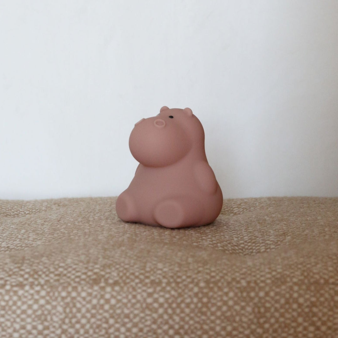 DESIGNSTUFF LUMA Little Hippo Night Lamp, Clay