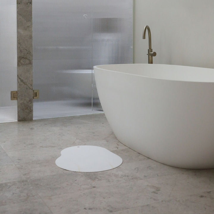 DESIGNSTUFF CURV Silicone Bath Mat, White