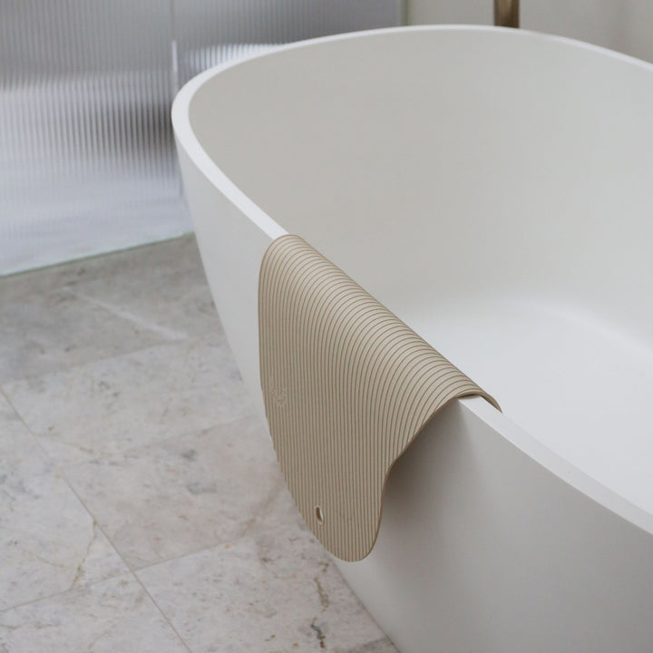 DESIGNSTUFF CURV Silicone Bath Mat, Sand