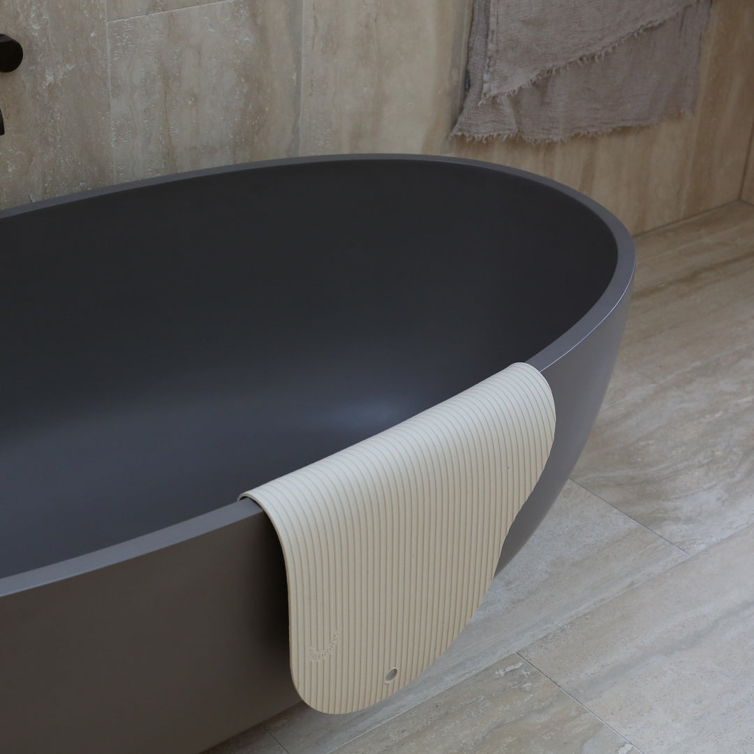 DESIGNSTUFF CURV Silicone Bath Mat, Sand