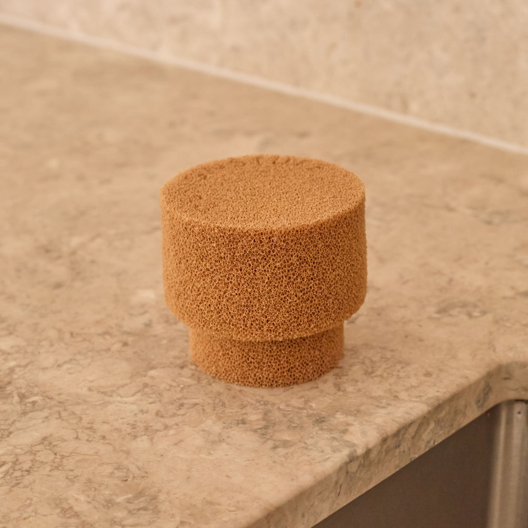 DESIGNSTUFF ETTA Round Silicone Sponge Camel