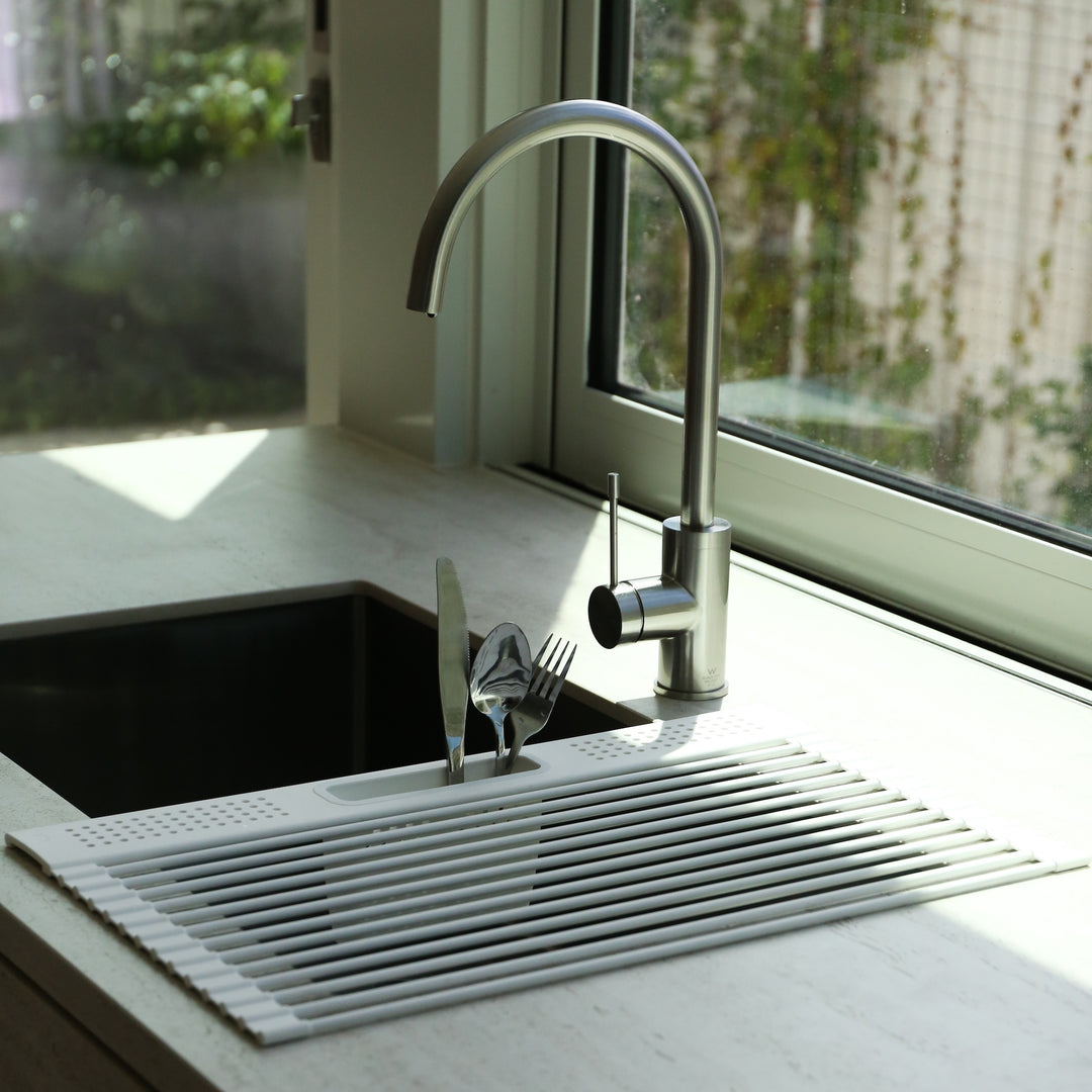 DESIGNSTUFF DRIP Folding Dish Rack w/ Cutlery Holder, White