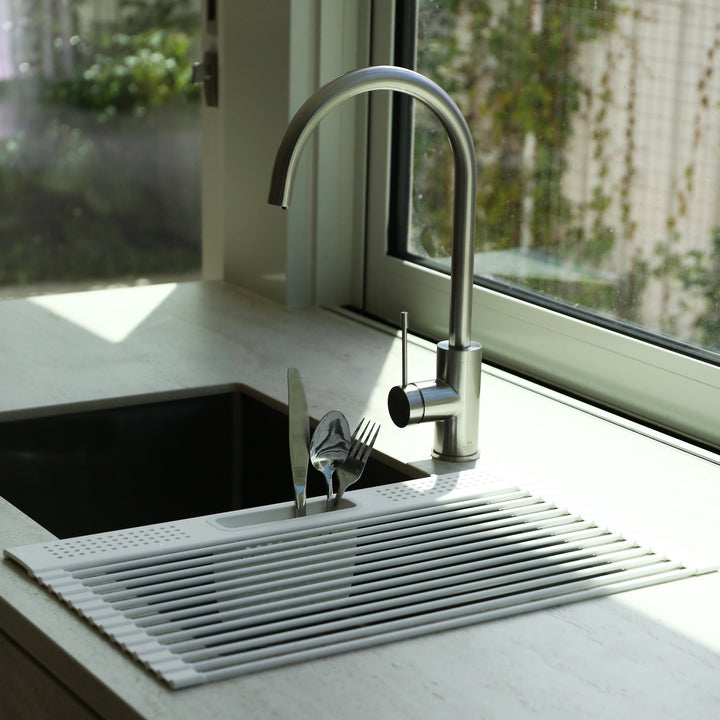 DESIGNSTUFF DRIP Folding Dish Rack w/ Cutlery Holder, White