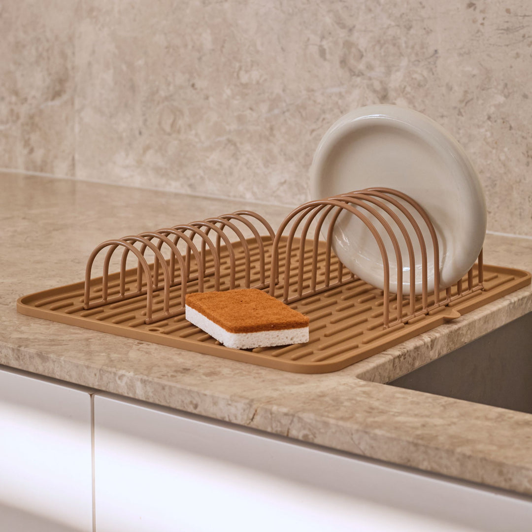 DESIGNSTUFF DRIP Dish Drainer, Camel (Set of 2)