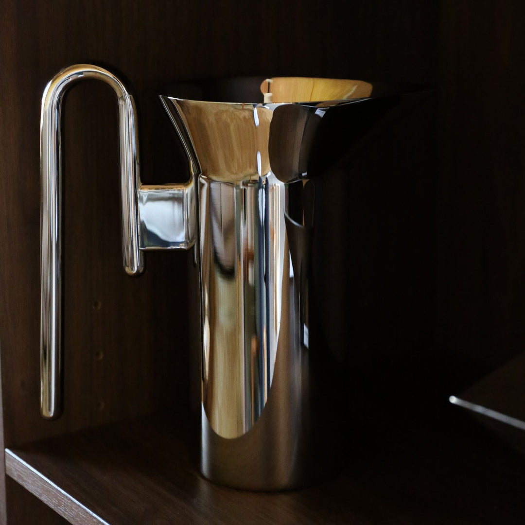 &TRADITION Momento Jug, 1L, Polished Stainless Steel