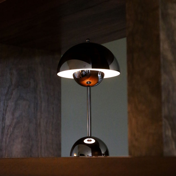 &TRADITION Flowerpot Portable Lamp VP9, Chrome-plated