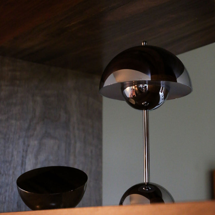 &TRADITION Flowerpot Portable Lamp VP9, Chrome-plated