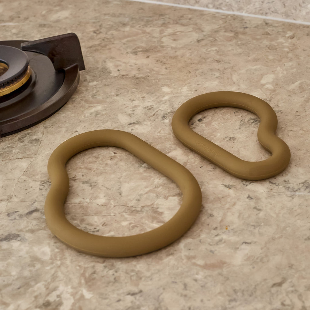 DESIGNSTUFF CURVE Silicone Trivet, Fern