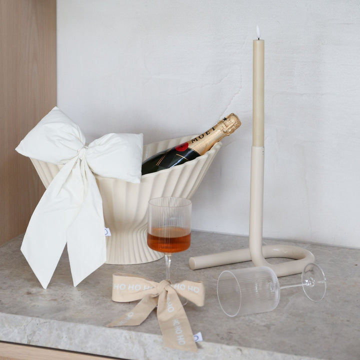 DESIGNSTUFF LUVA Bow for Hanging, H32 cm, Cream